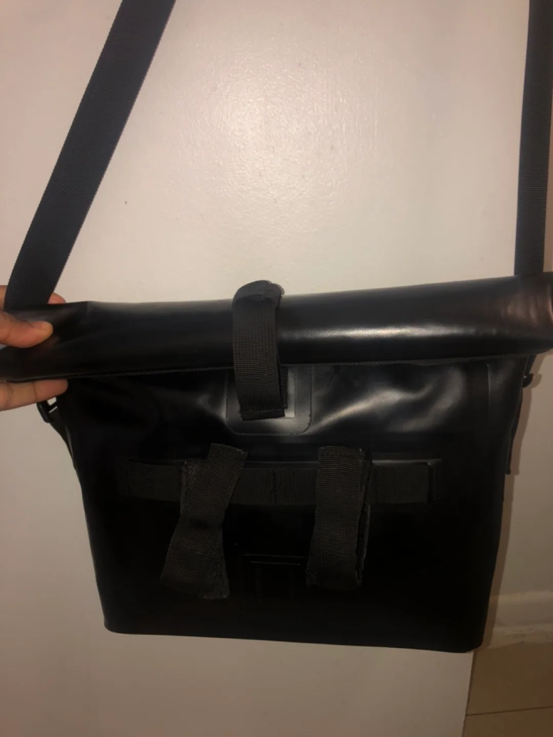 Mens Waterproof Bag image indicator(5)