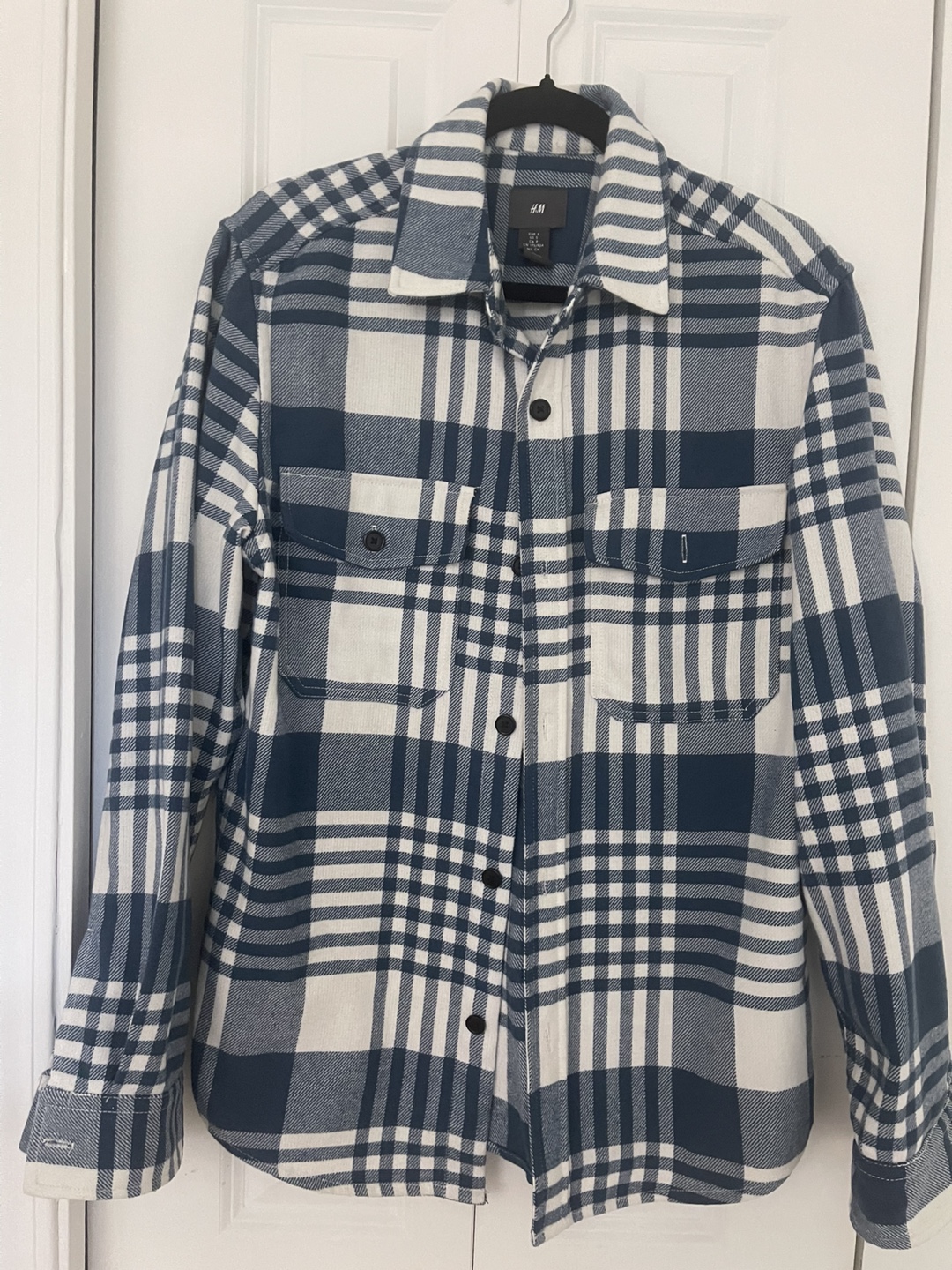 H&M Plaid Button-Up Shirt
