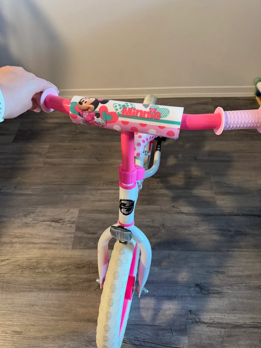 Minnie Mouse Toddler Balance Bike 💚 image indicator(3)
