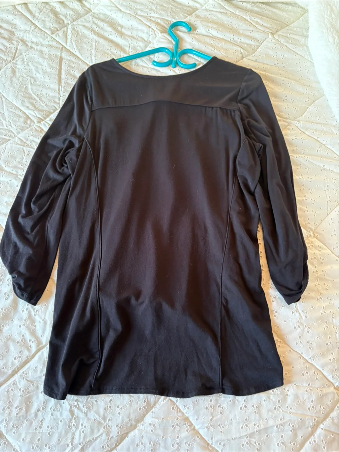 Women's Black Top with Heart Print image indicator(2)