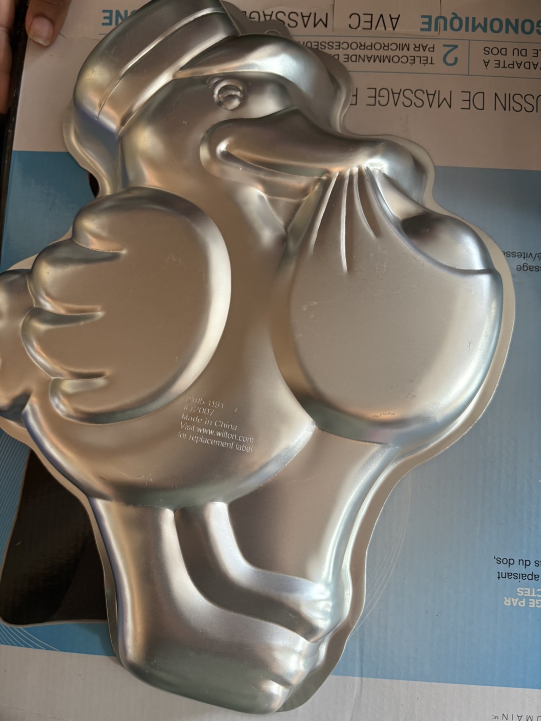 Wilton Cake Pans - Roller Skate, Stork, Dora the Explorer - photo 3