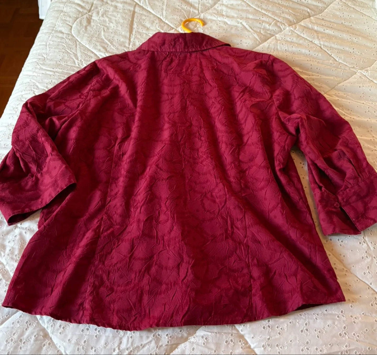 Button-Up Blouse image indicator(2)