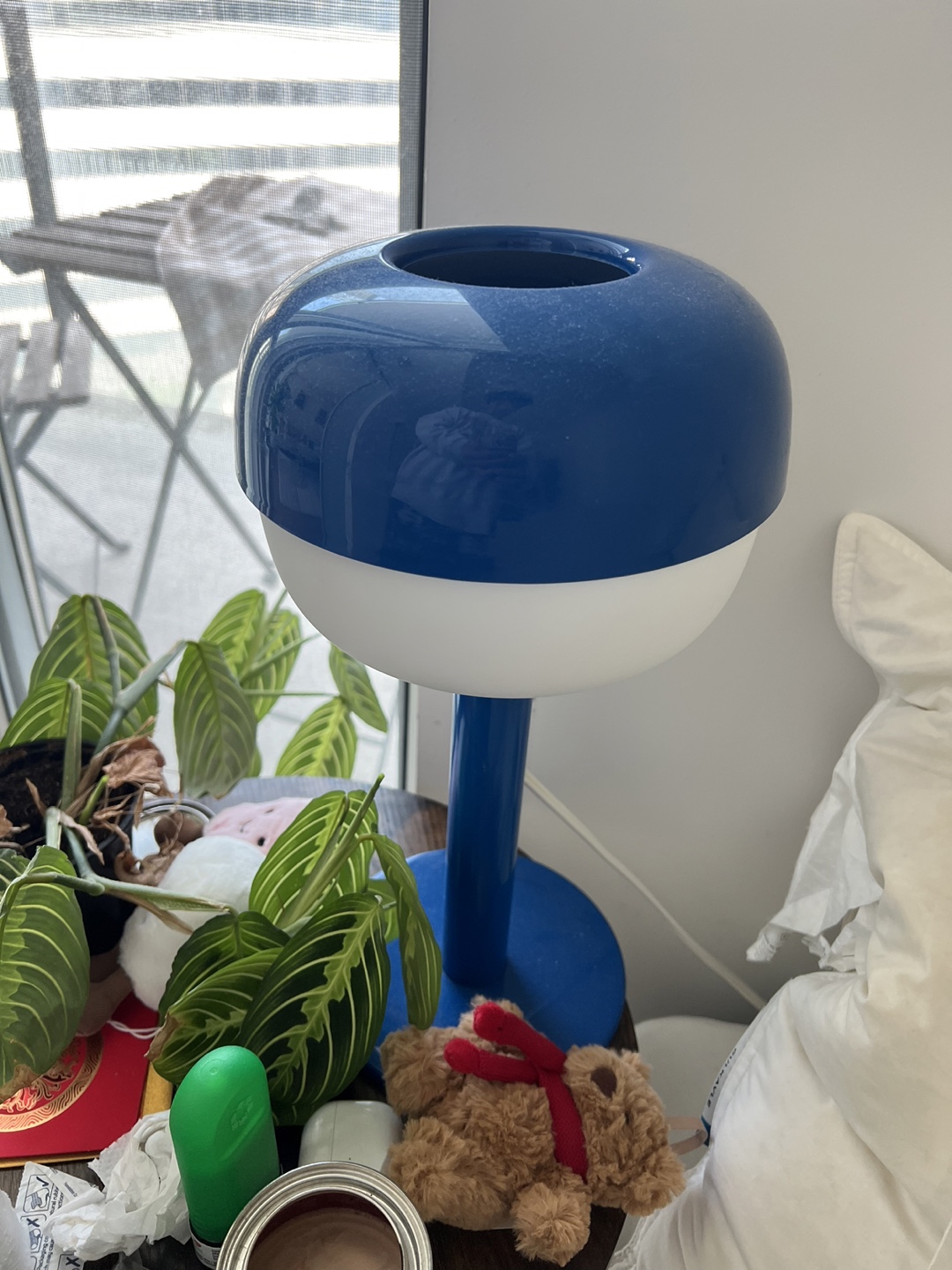 Blue and White Accent Lamp