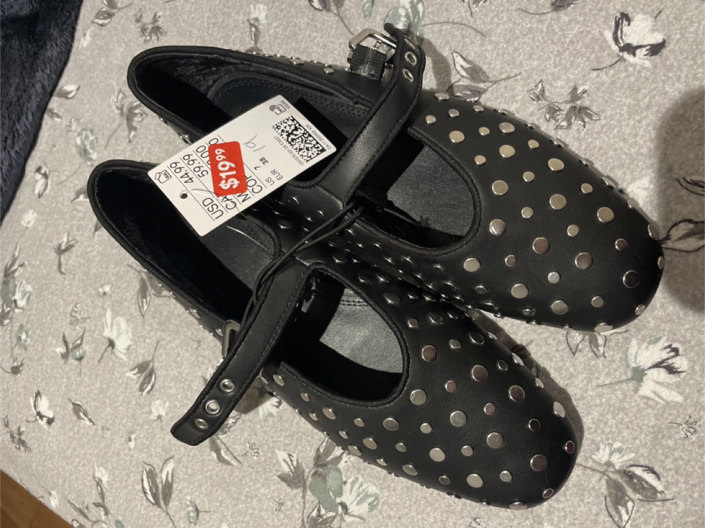 H&M Black Studded Flats - photo 3