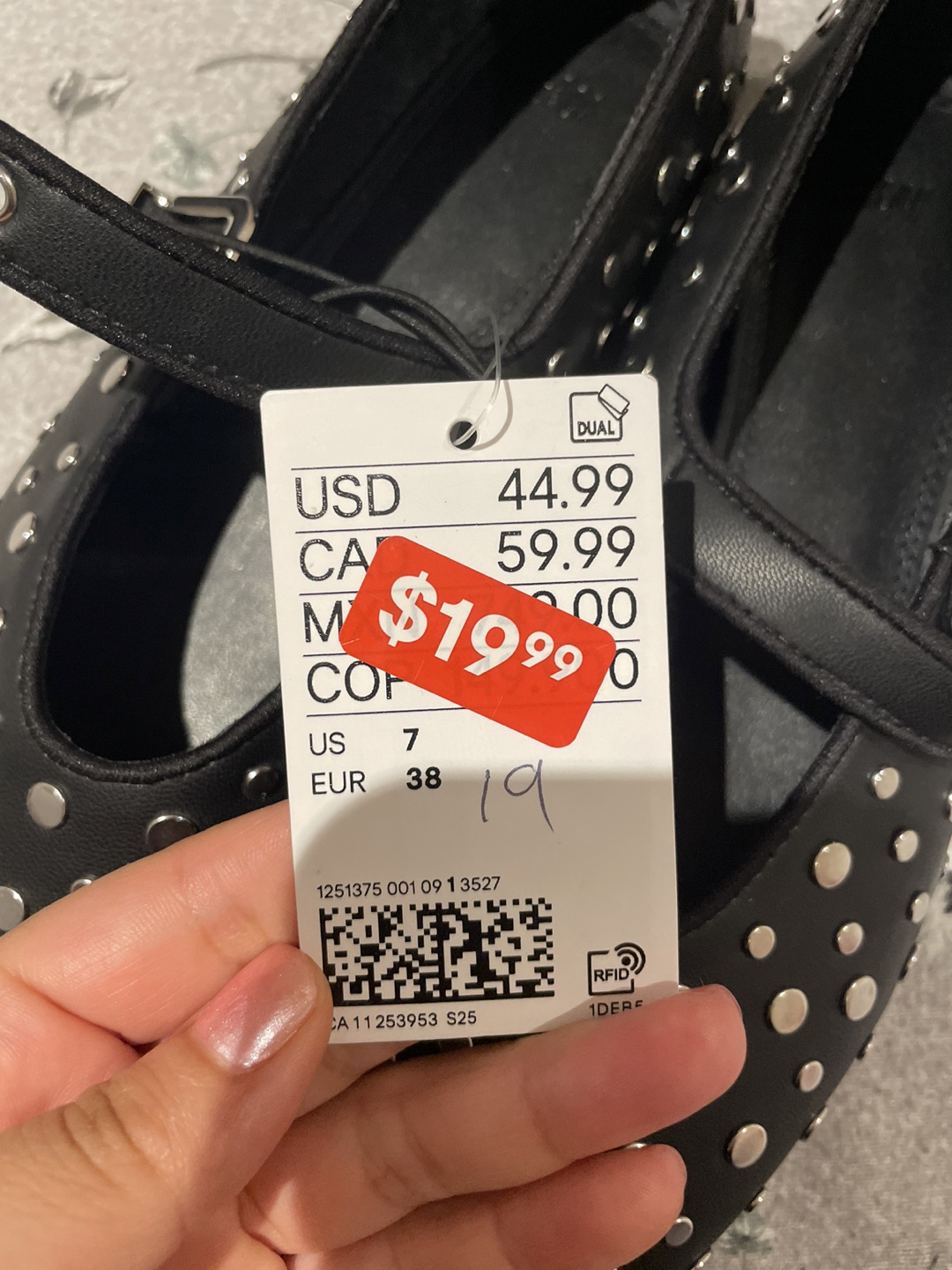 H&M Black Studded Flats