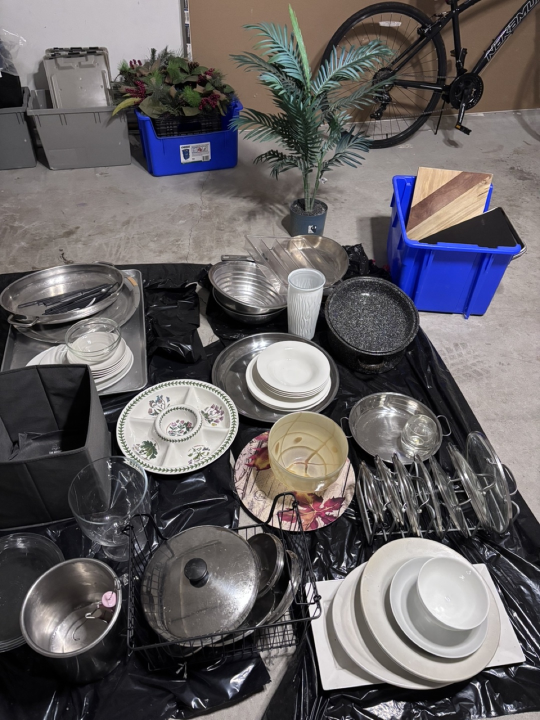 Sell all Kitchen and Dining Assortment