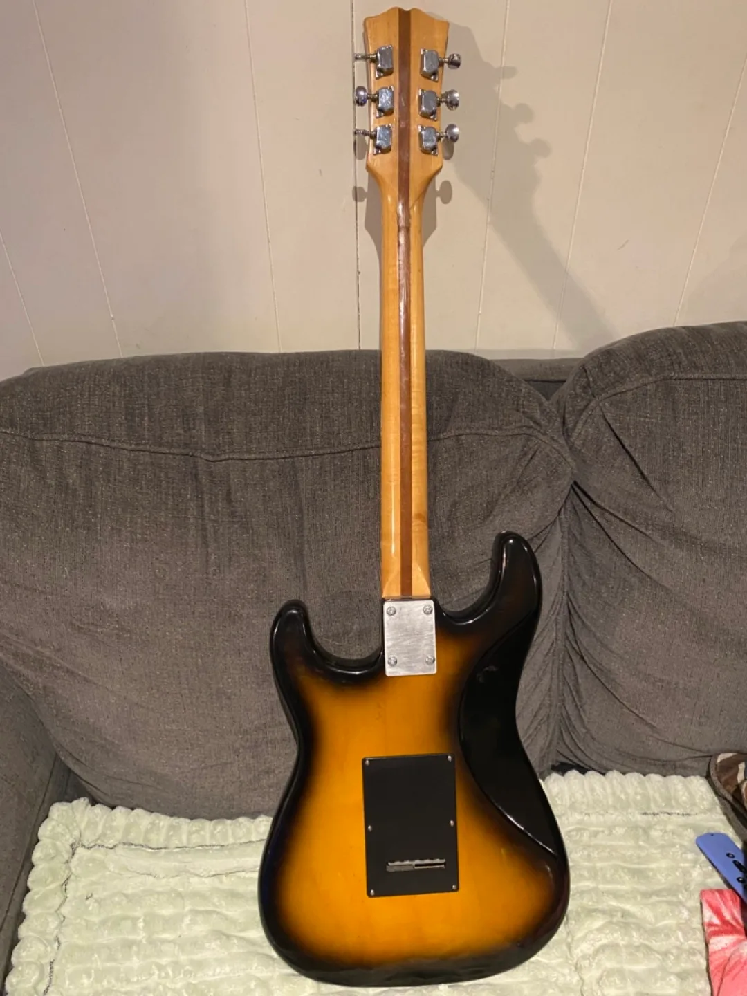 Vintage Electric Guitar(kent)1960 image indicator(4)