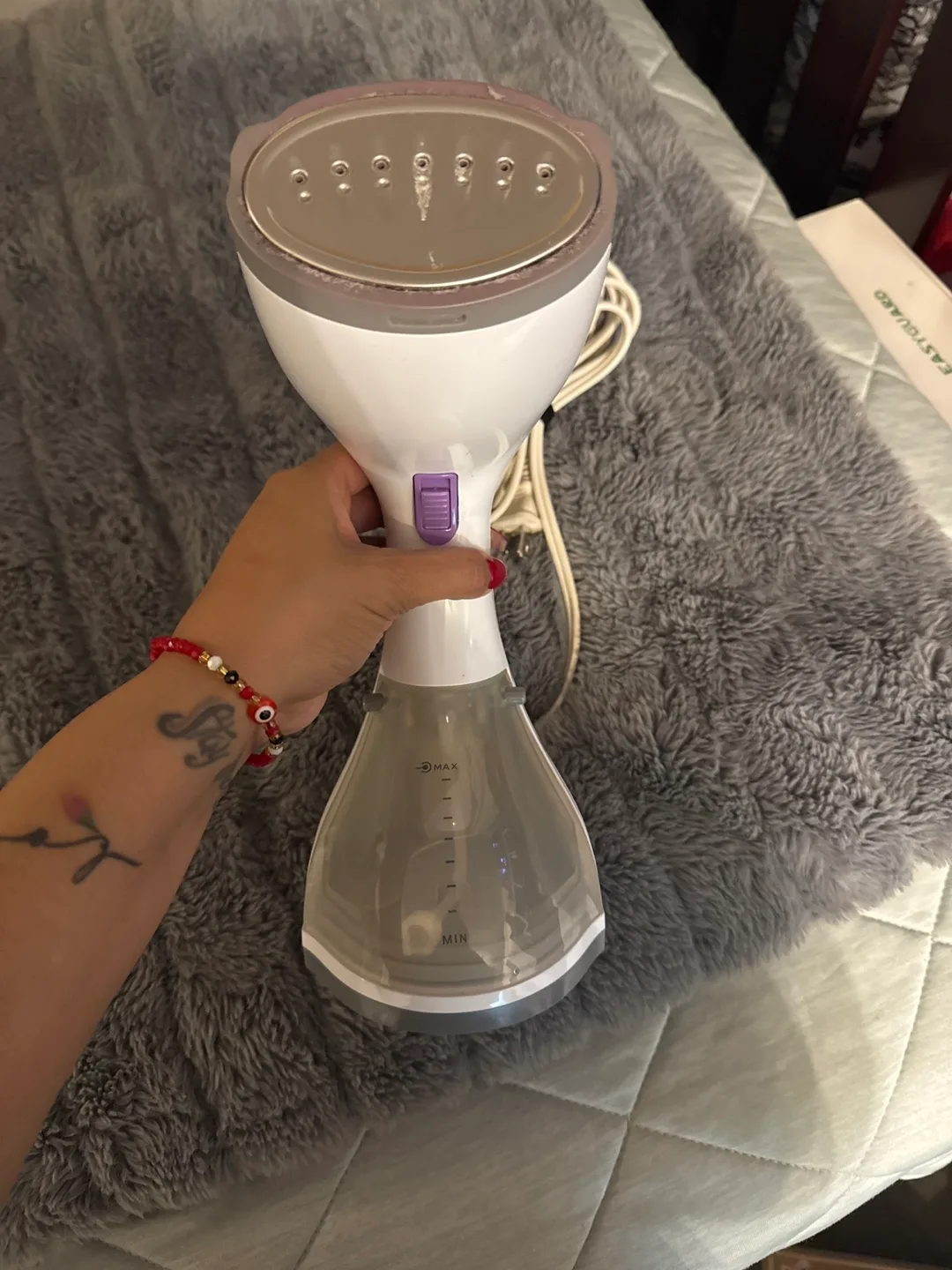 Beautural Handheld Garment Steamer image indicator(2)