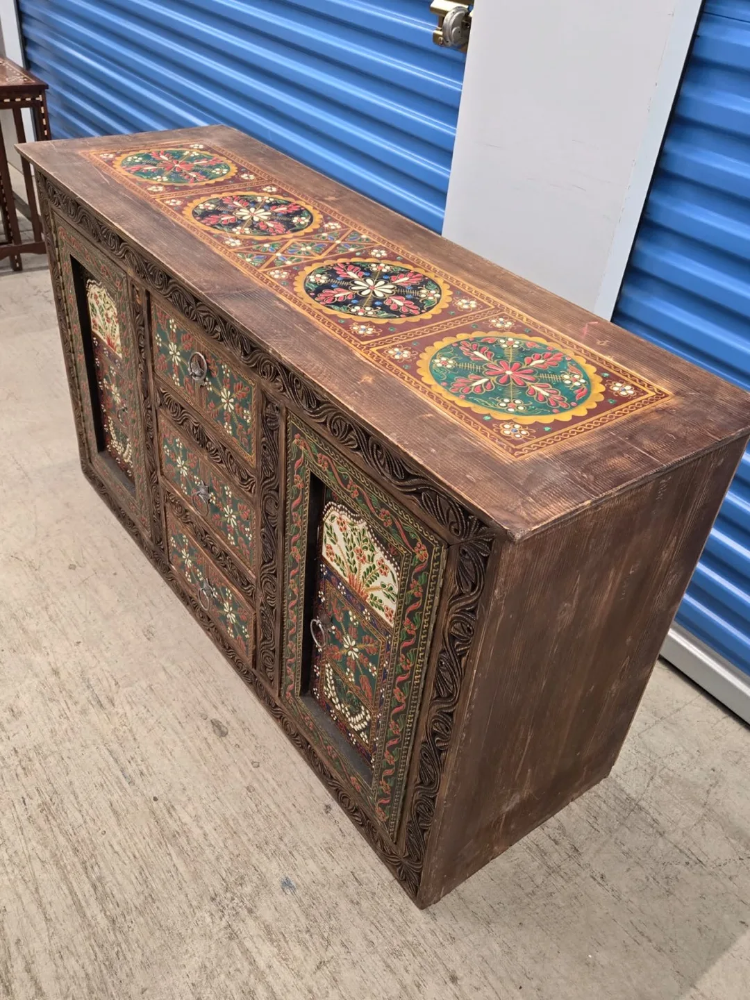 Hand-Carved Wooden image indicator(2)