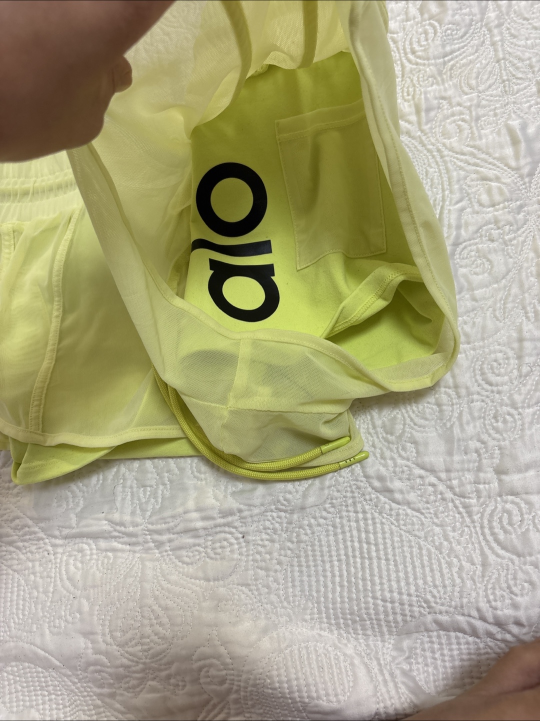 ALO Yellow Mesh Shorts - photo 4