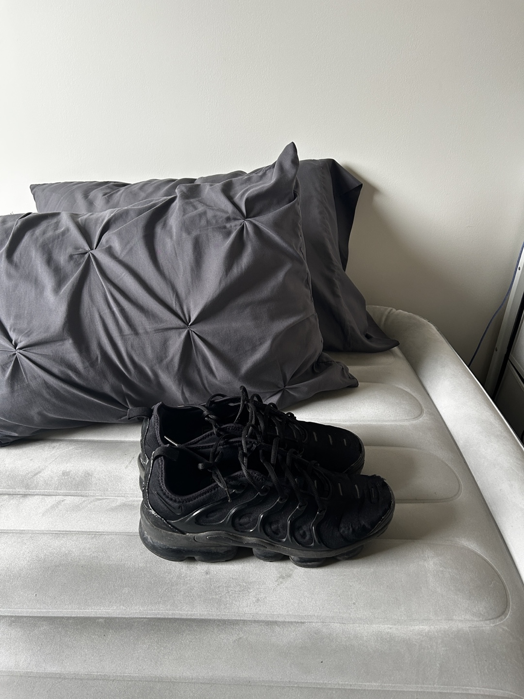 Black Running Shoes - photo 3