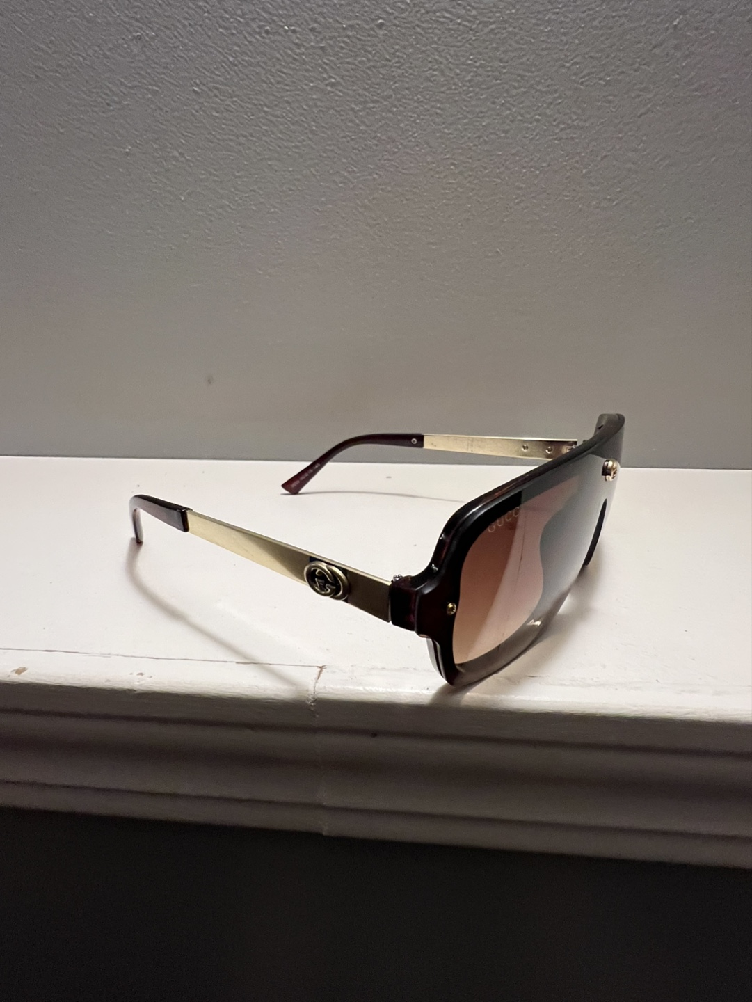 Gucci Sunglasses - photo 2