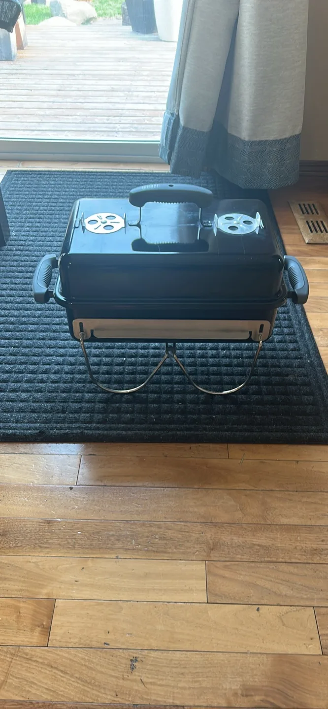 Weber tabletop Portable charcoal Grill thumbnail