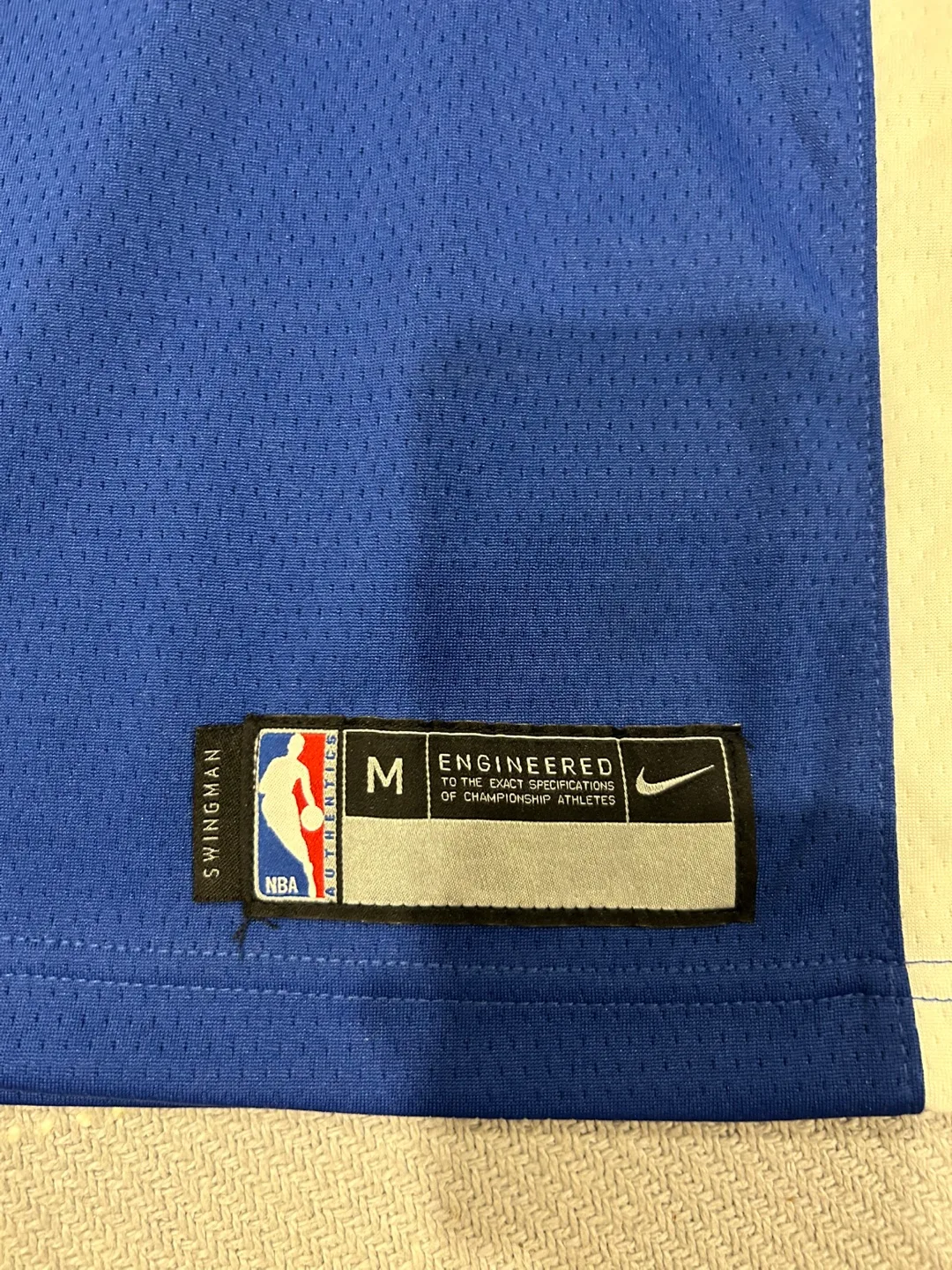 Golden State Warriors Thompson 11 Jersey - Size M image indicator(4)