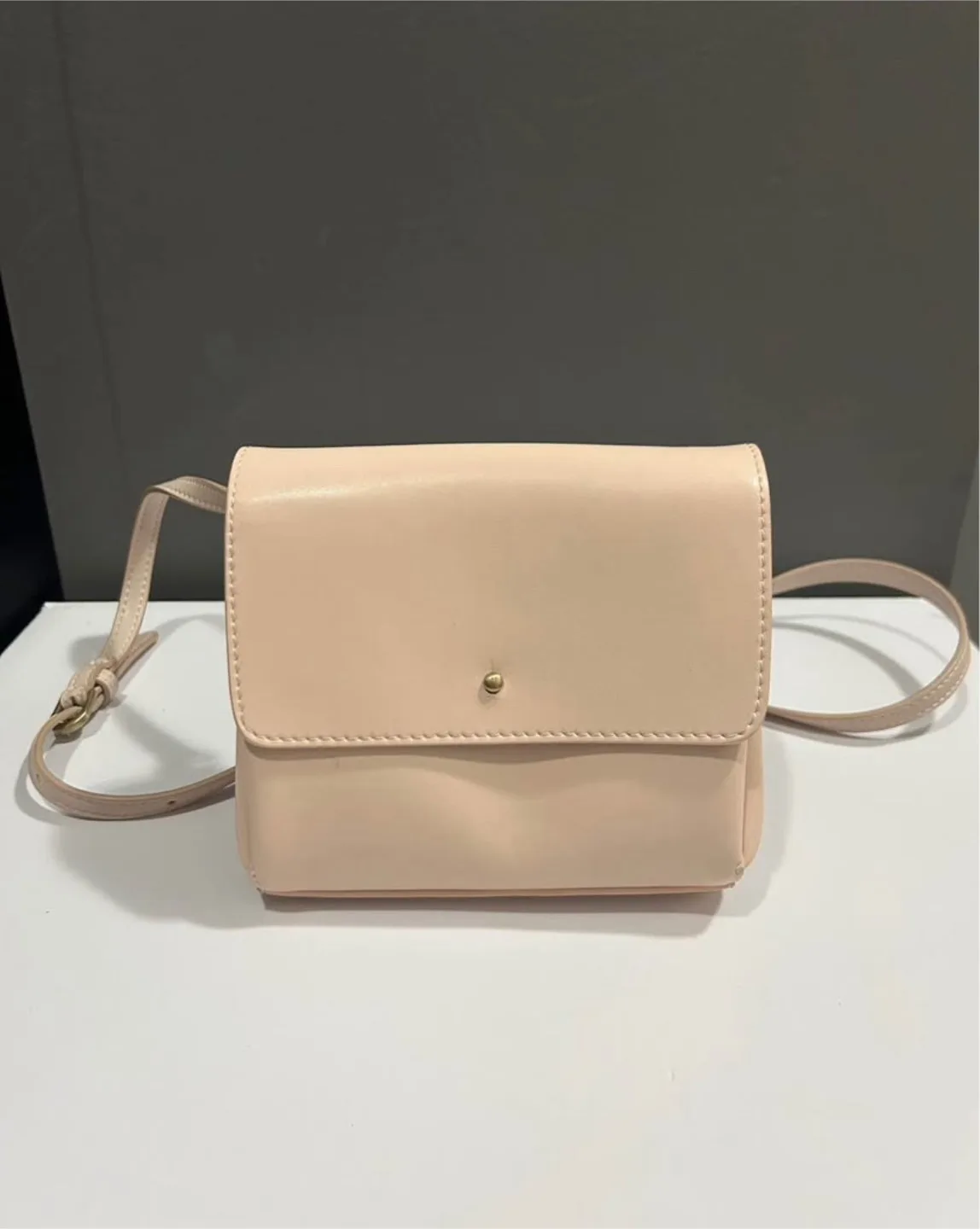 Samara Pink Shoulder Bag thumbnail