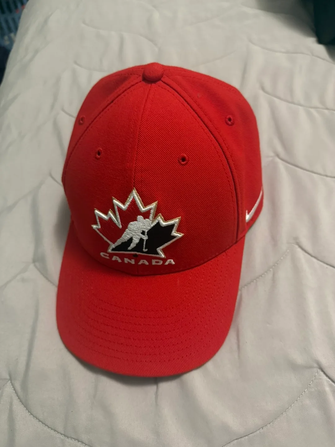 Red Hockey Canada Cap thumbnail