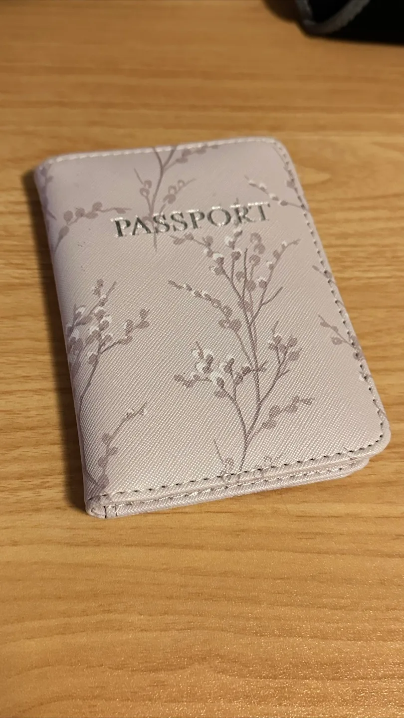 passport holder thumbnail