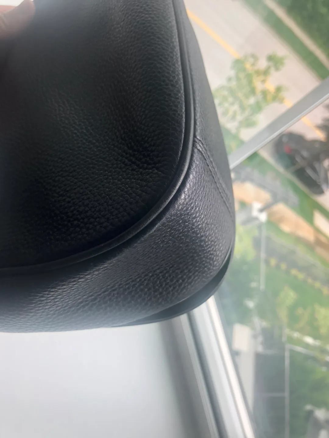 Marc Jacobs Black Crossbody Bag image indicator(9)