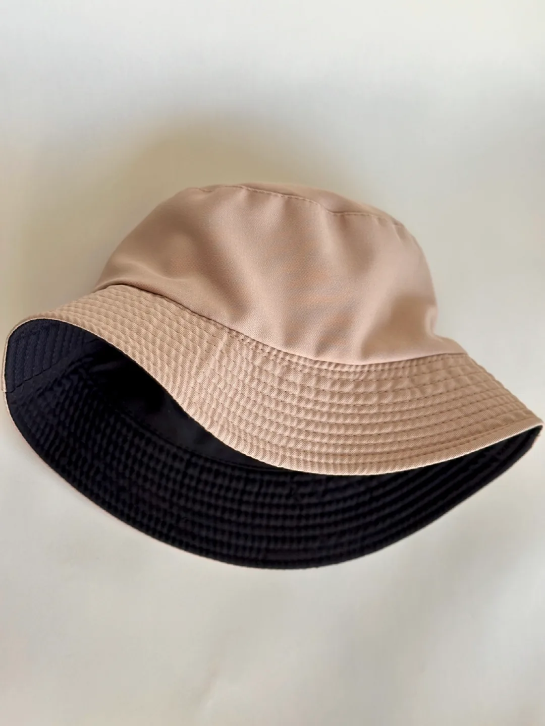 Unisex Reversible Bucket Hat M/L image indicator(3)