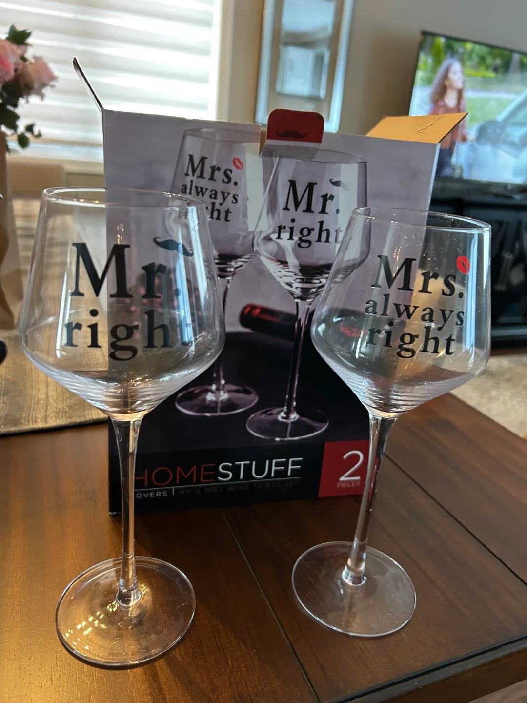 Mr. Right & Mrs. Always Right Wine Glass Set thumbnail
