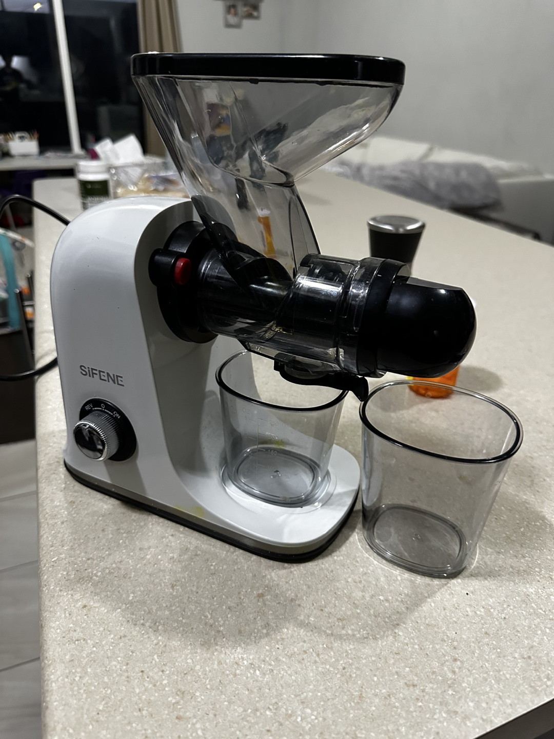 Sifene Juicer