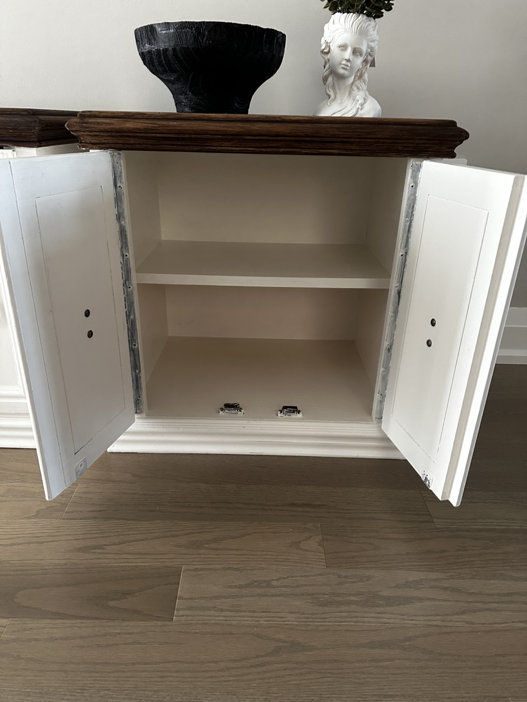 Solid wood Pair of White & Brown Night Stands - photo 5