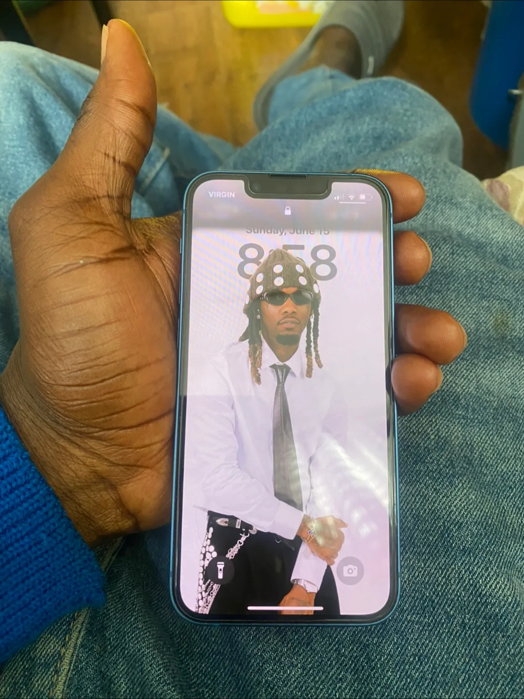 iPhone 13 mini blue image indicator(2)