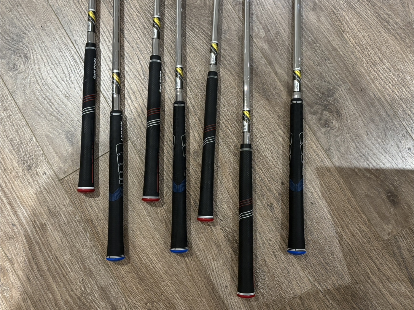 Taylor made iron set(4-P) - photo 4