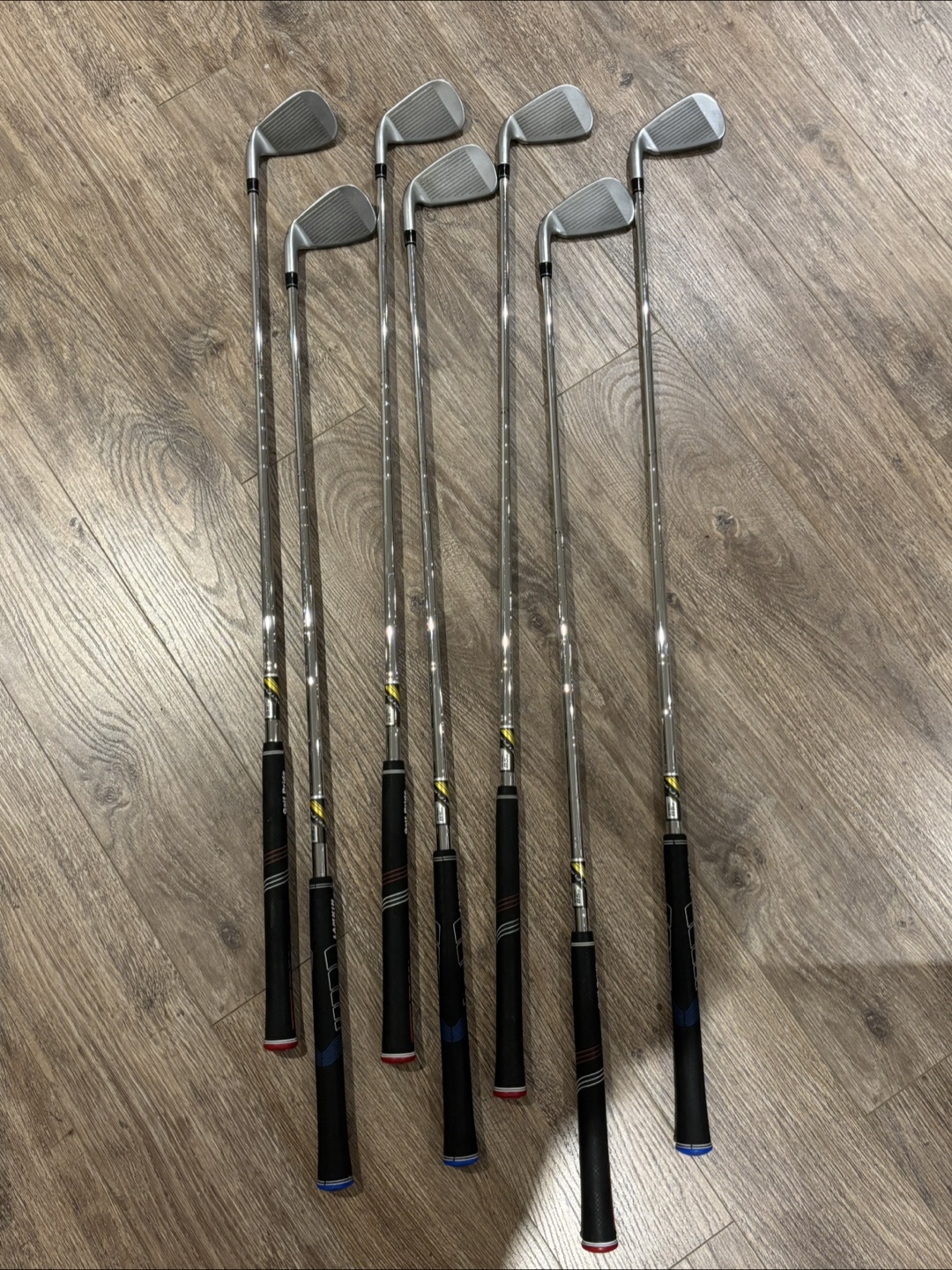 Taylor made iron set(4-P) - photo 5
