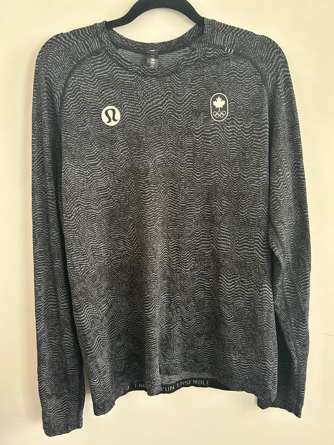 Lululemon Olympic Long Sleeve Shirt thumbnail