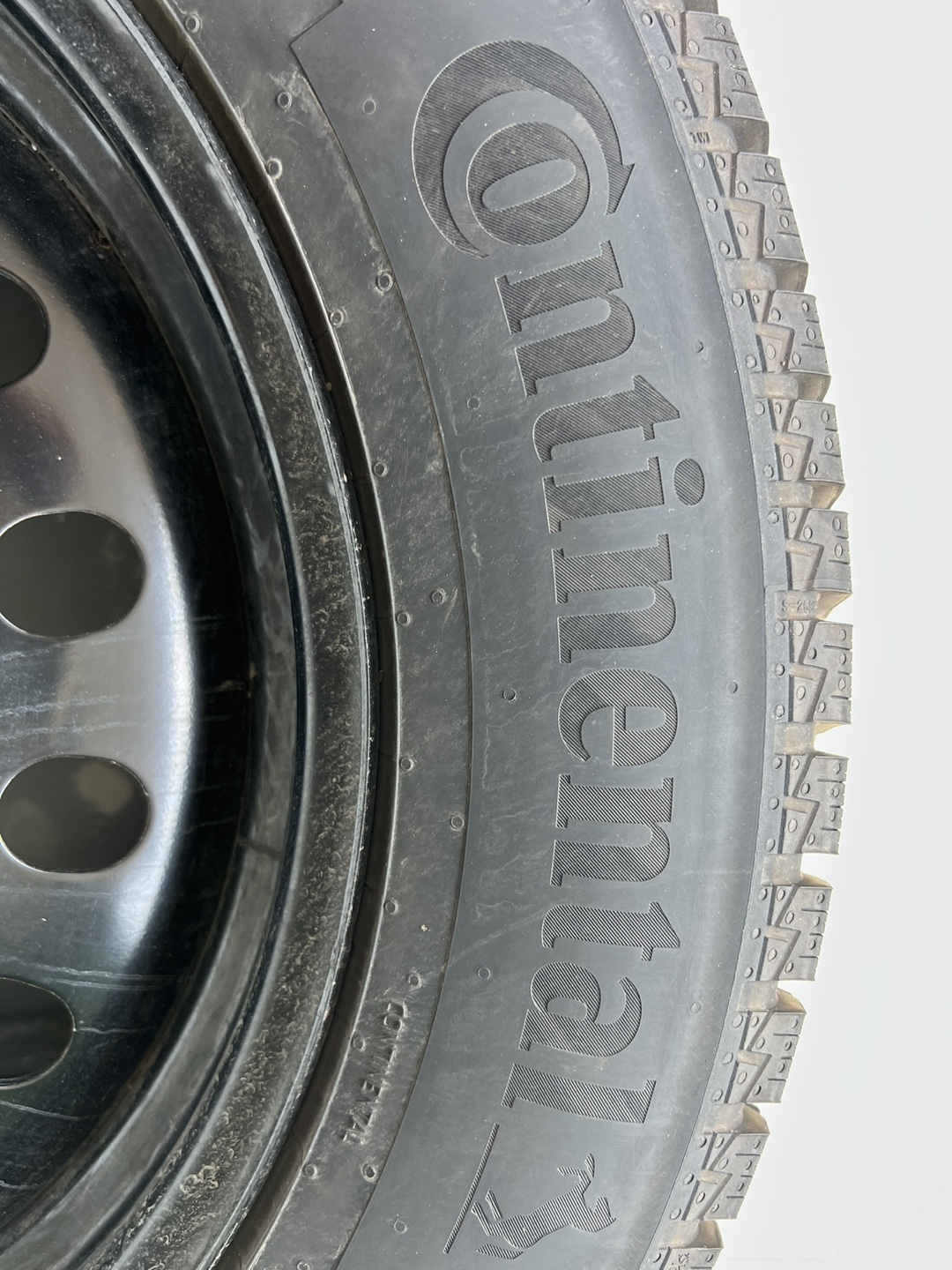 Continental Winter Tires Ideal for RAV4 - photo 2