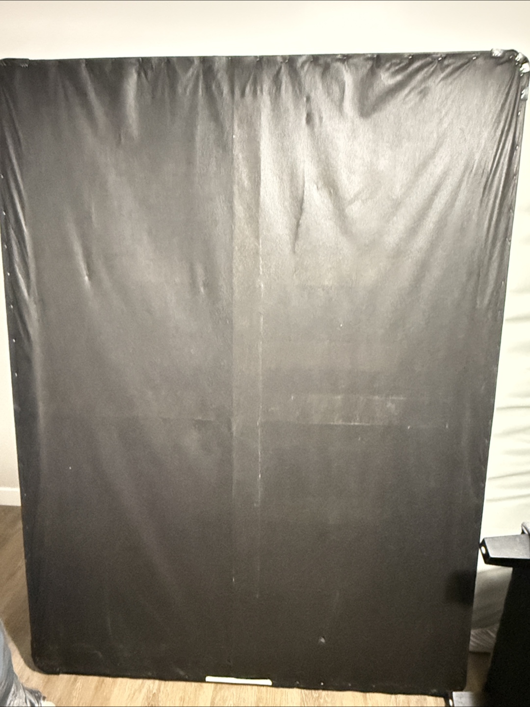 Kingsdown Queen Size Mattress & Low Profile Box Spring - photo 3