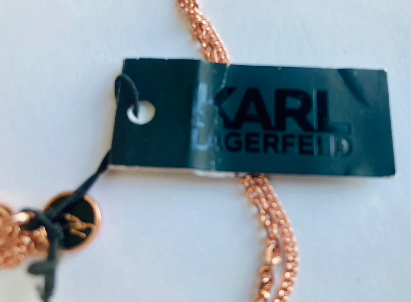 KARL LAGERFELD SWAROVSKI Cat Choupette Pendant Necklace NWT image indicator(5)