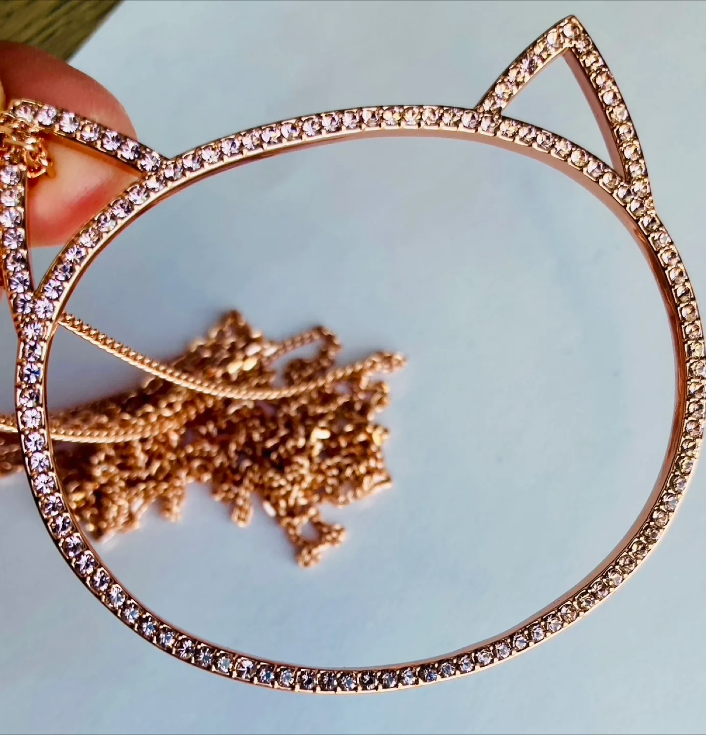 KARL LAGERFELD SWAROVSKI Cat Choupette Pendant Necklace NWT image indicator(6)