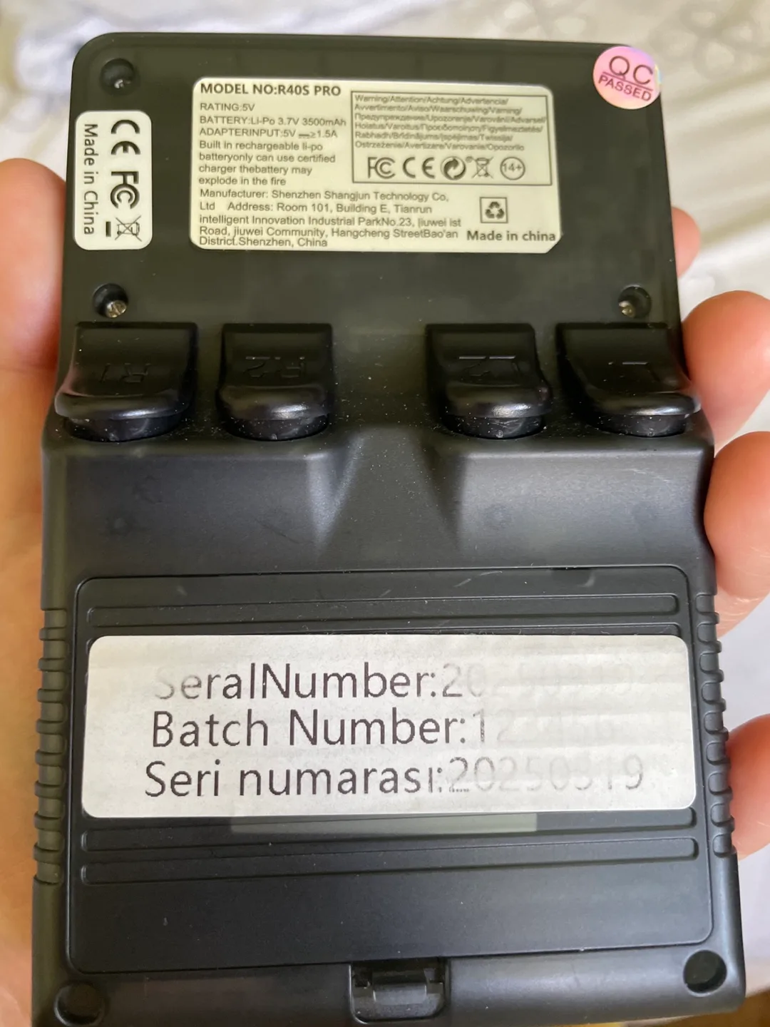 R40S Pro Handheld Retro Game Console - 256GB image indicator(4)