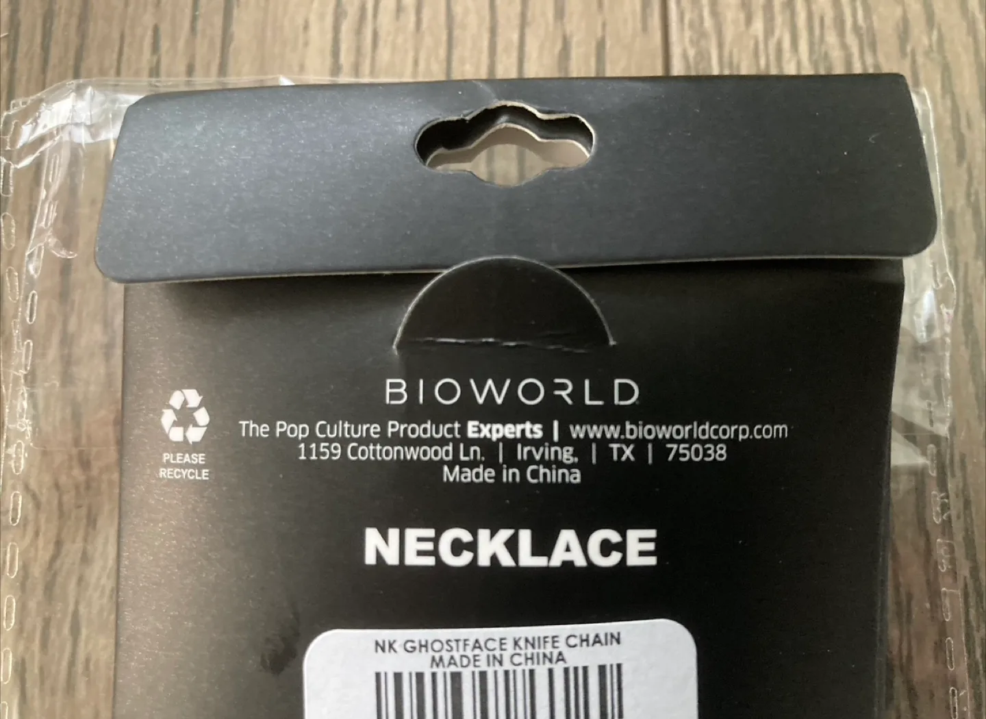 Scream Ghost Face Chain Necklace Horror Movie Halloween Bioworld image indicator(7)