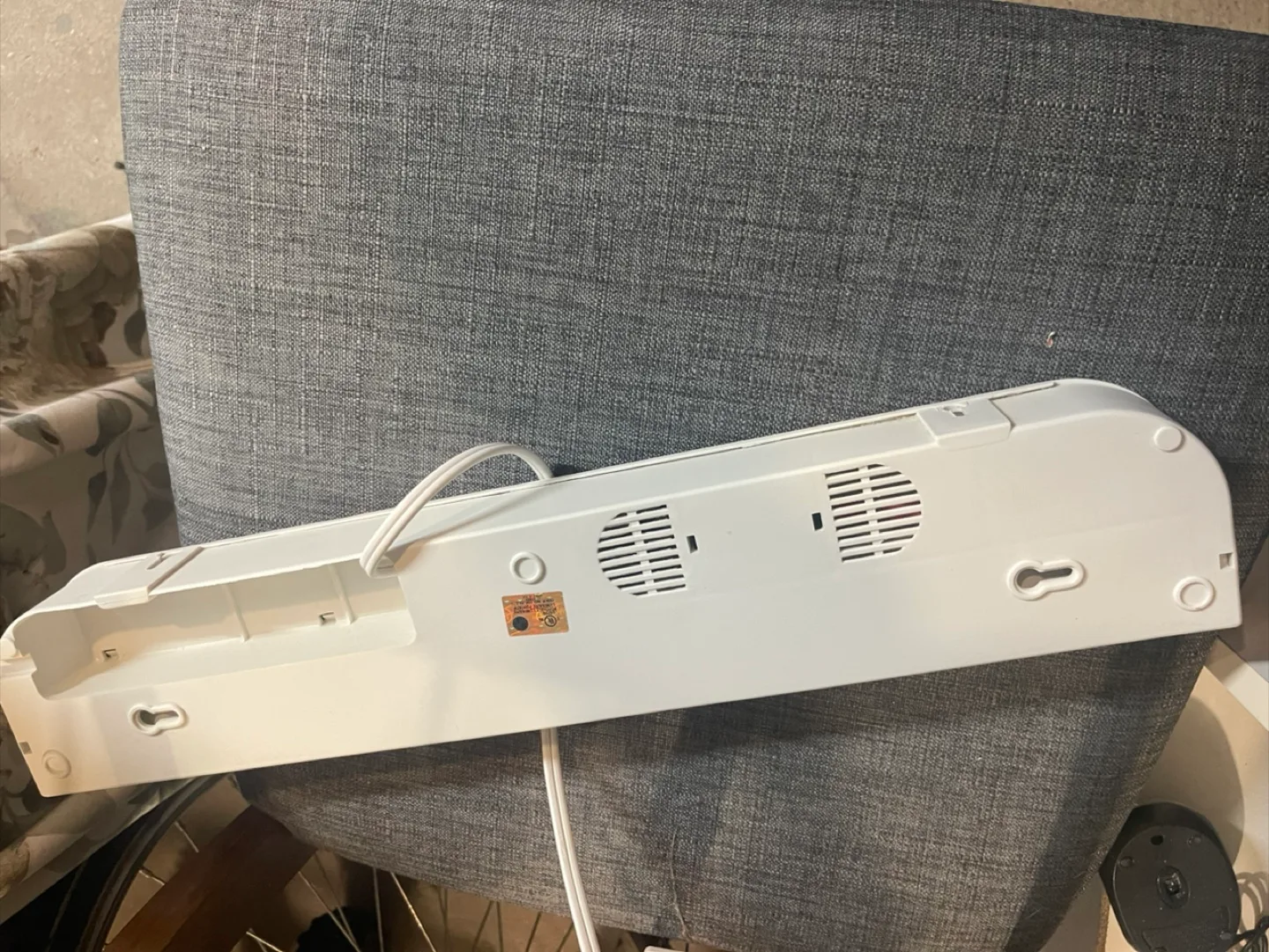 White Cabinet Light Fixture image indicator(2)