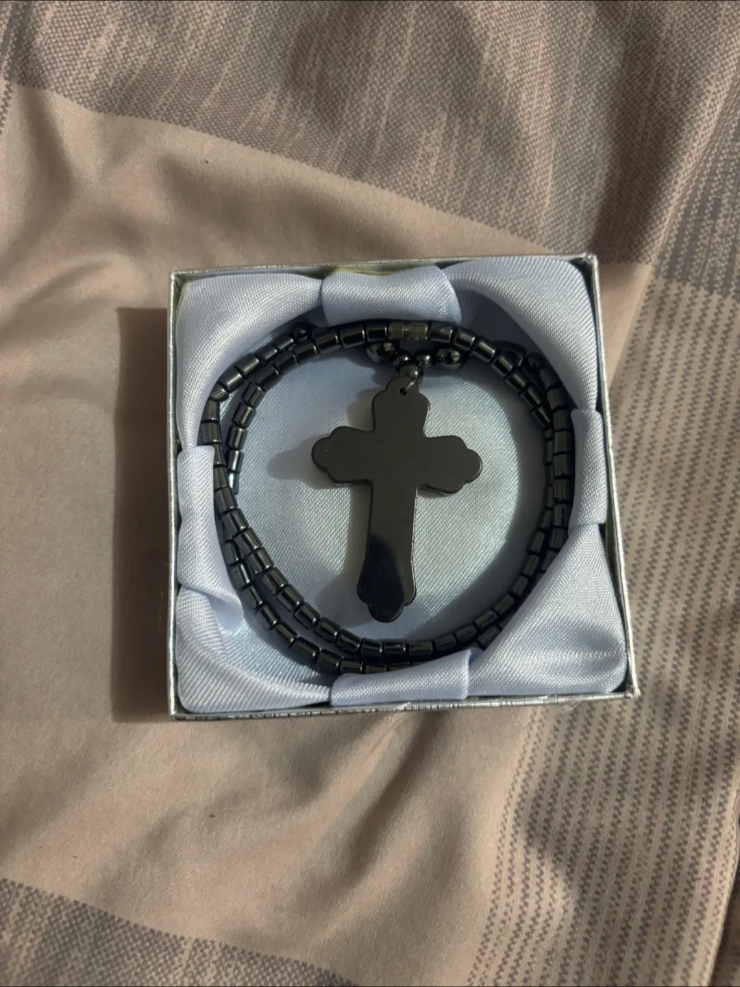 Silver Cross Necklace image indicator(2)