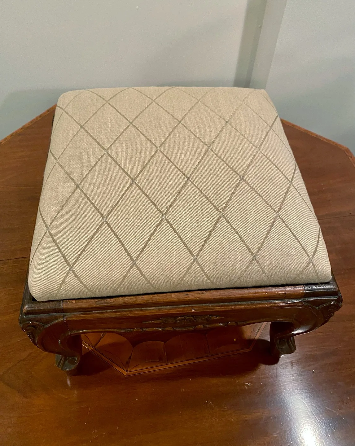 ⭐️Antique solid walnut Victorian hand carved design footstool⭐️ image indicator(6)