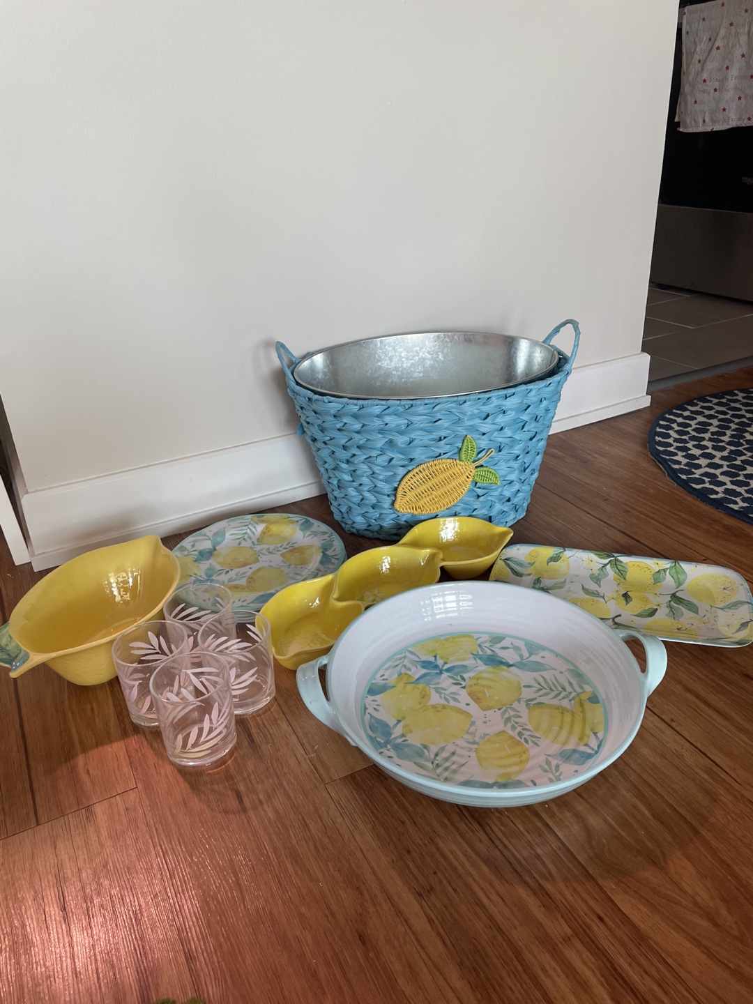 Patio Set with Lemon Decor