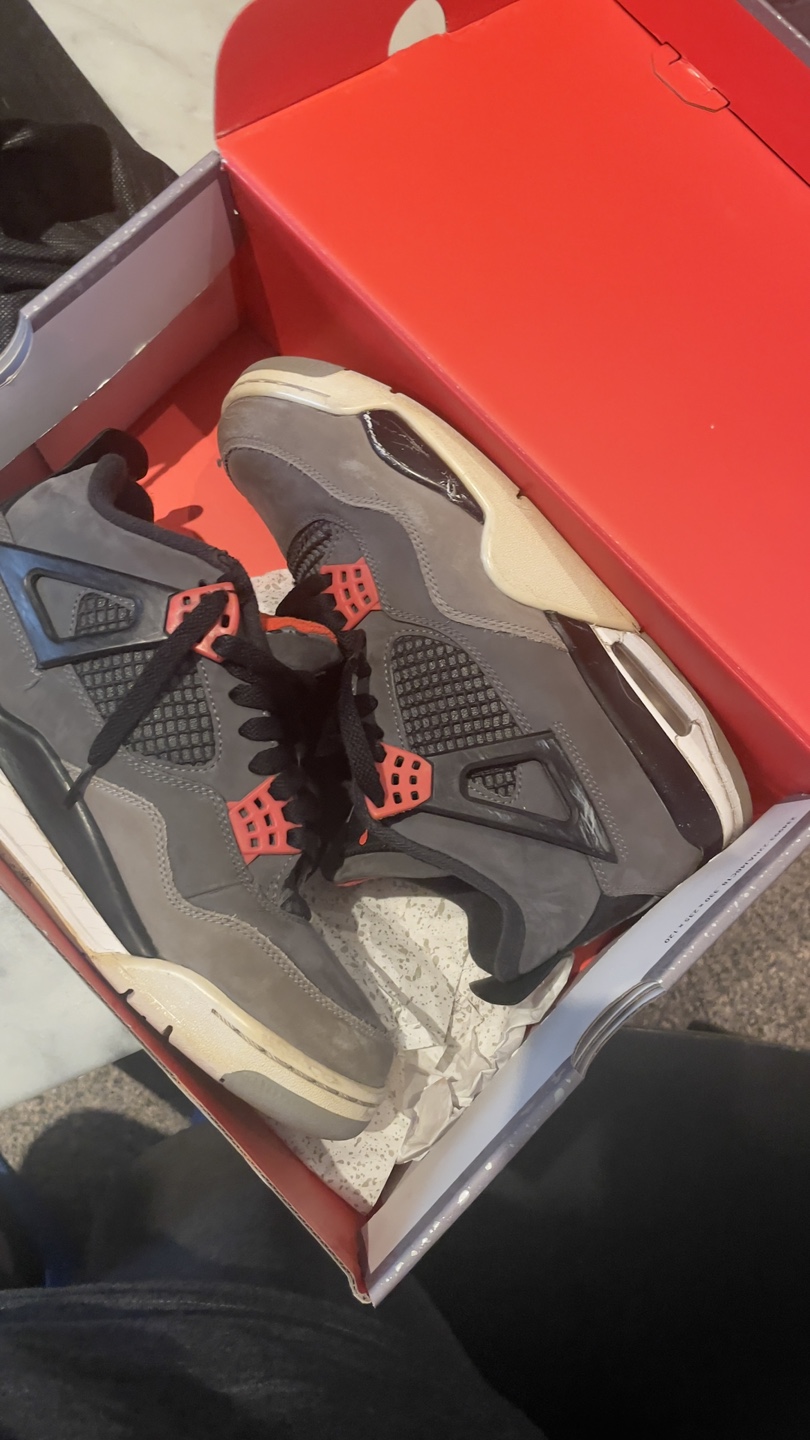 Air Jordan 4 Retro Infrared