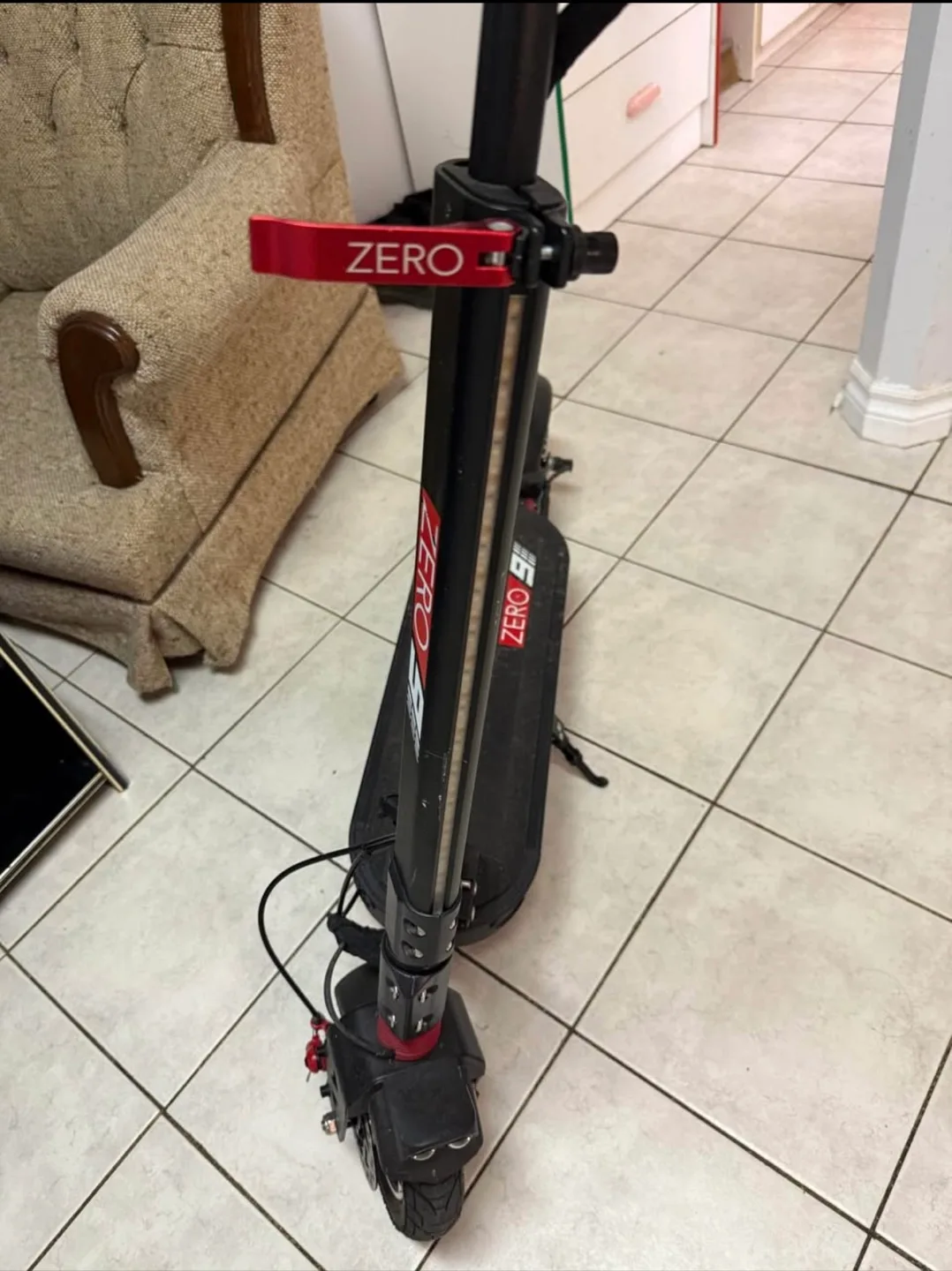 ZERO 9 E-Scooter for sale image indicator(4)