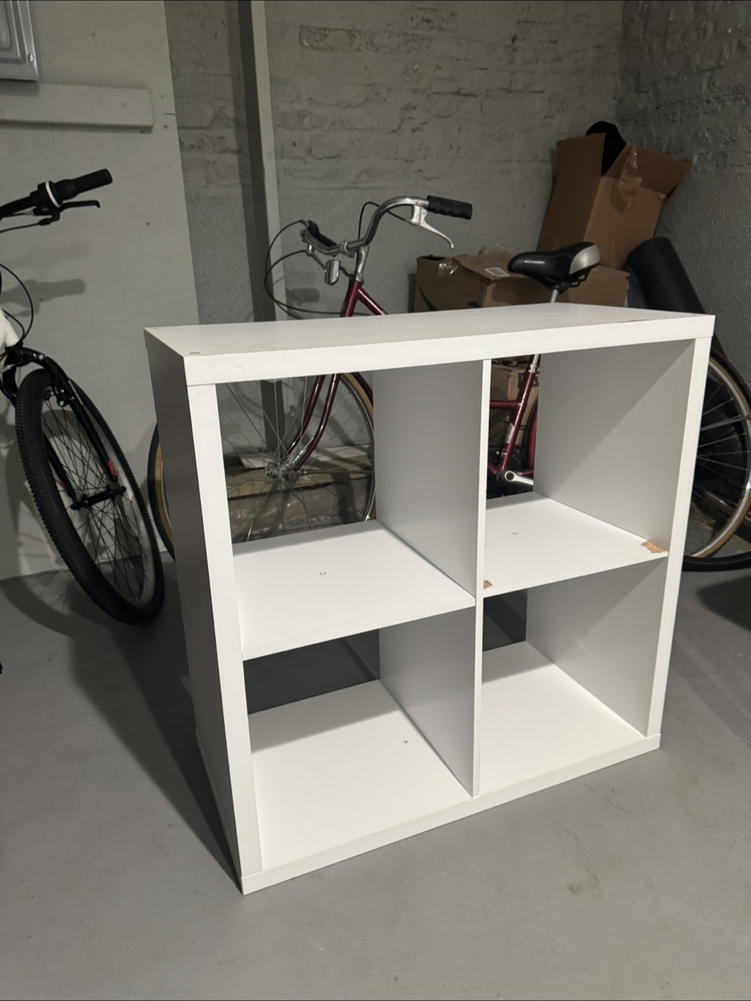 White 4-Cube Storage Organizer