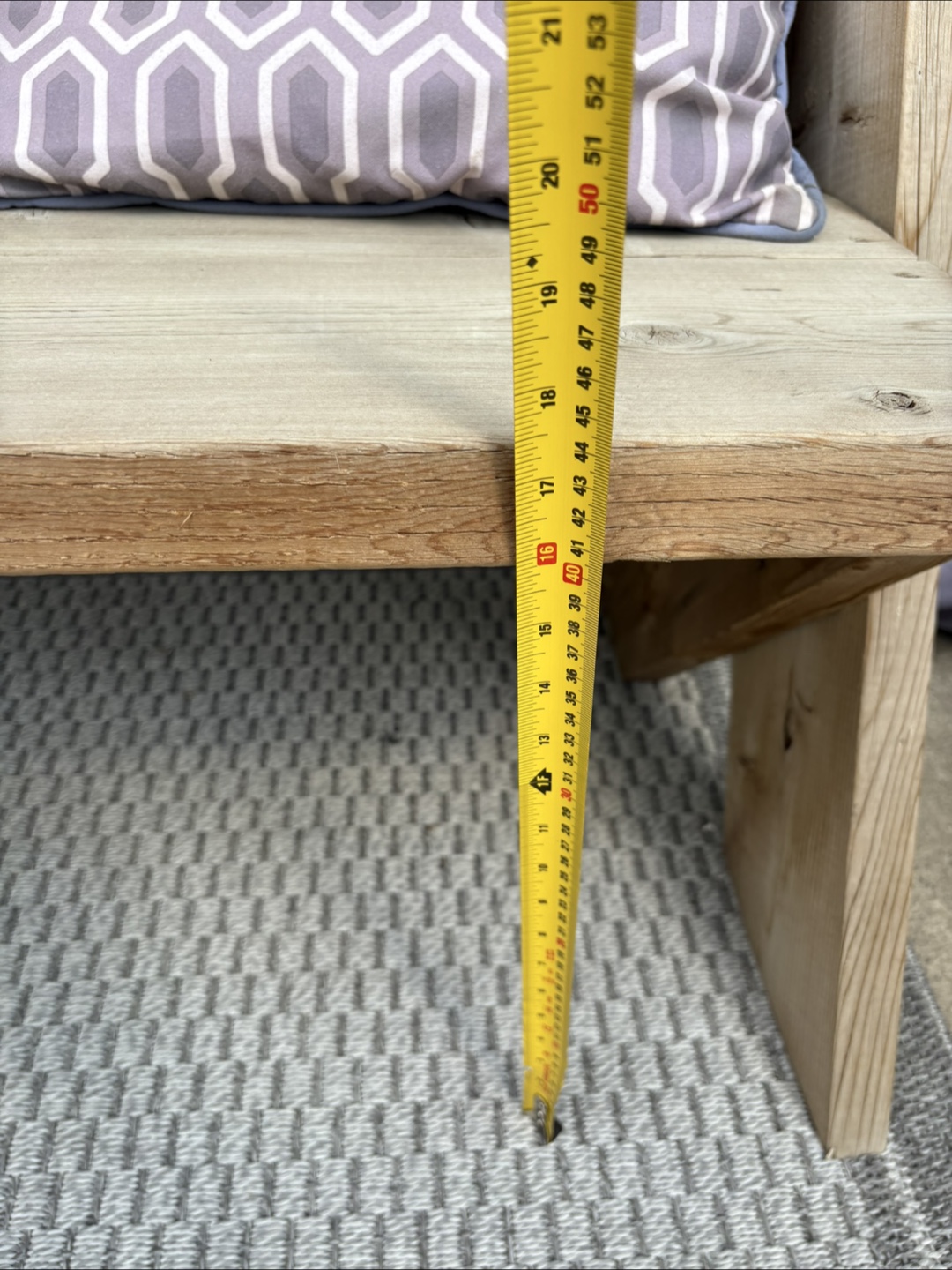 Wooden bench - photo 5