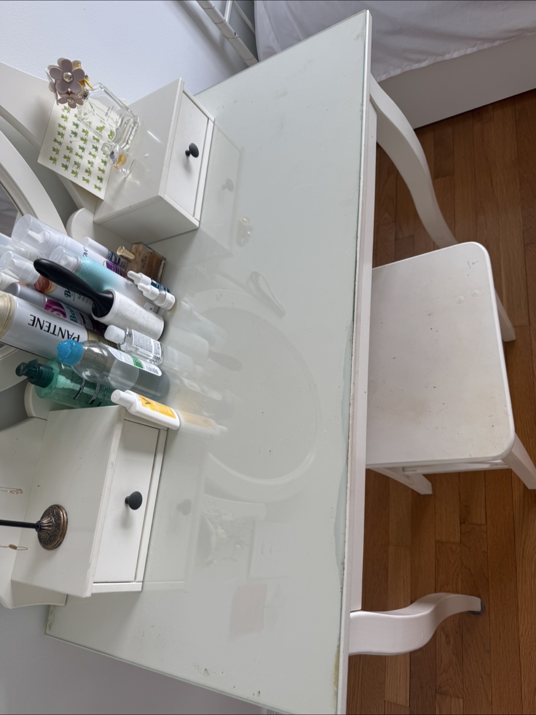 Vanity Set with Stool - photo 3