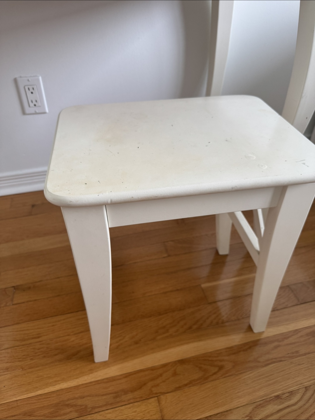 Vanity Set with Stool - photo 4