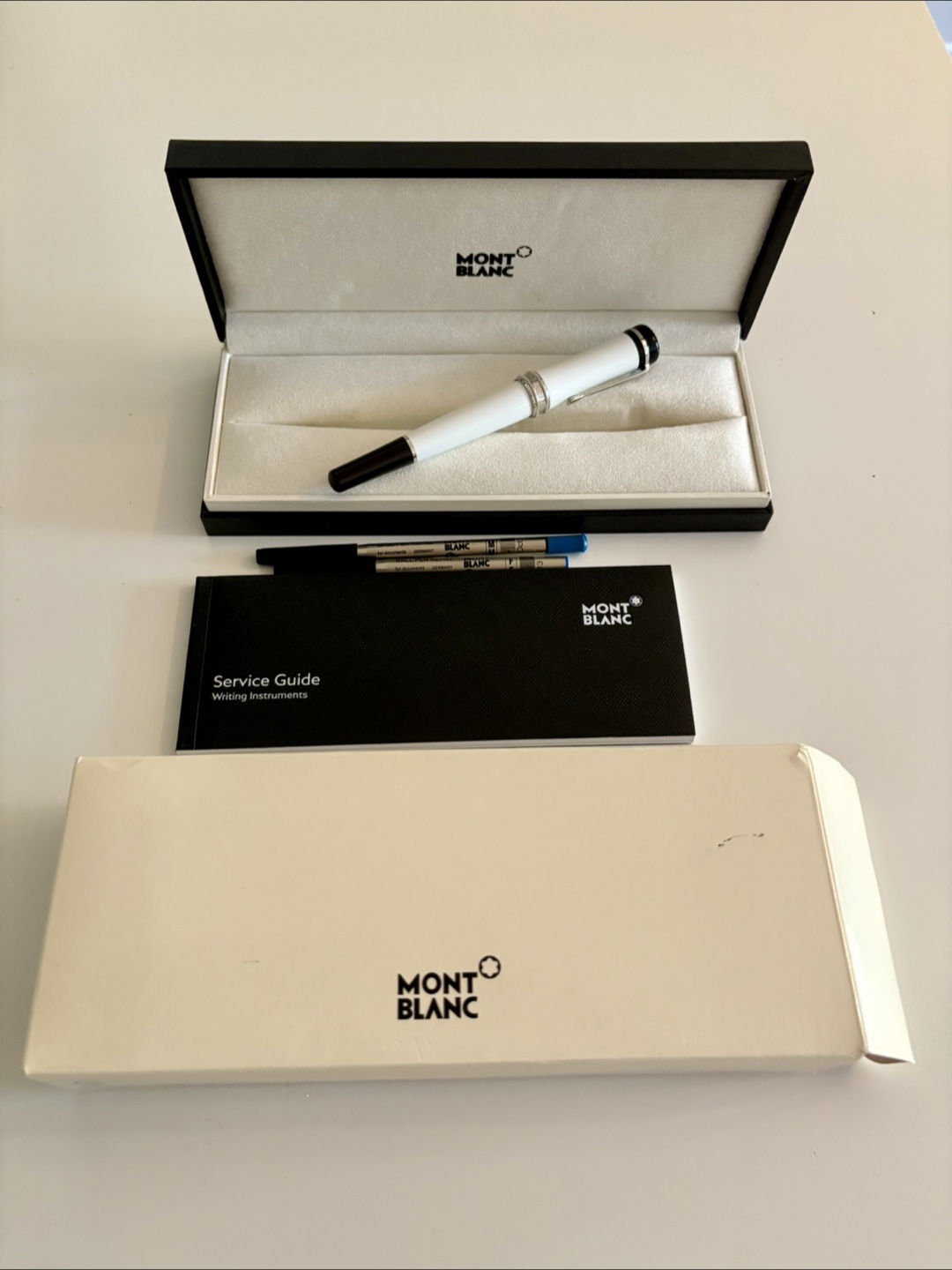 Montblanc Bonheur Ballpoint Pen - like new