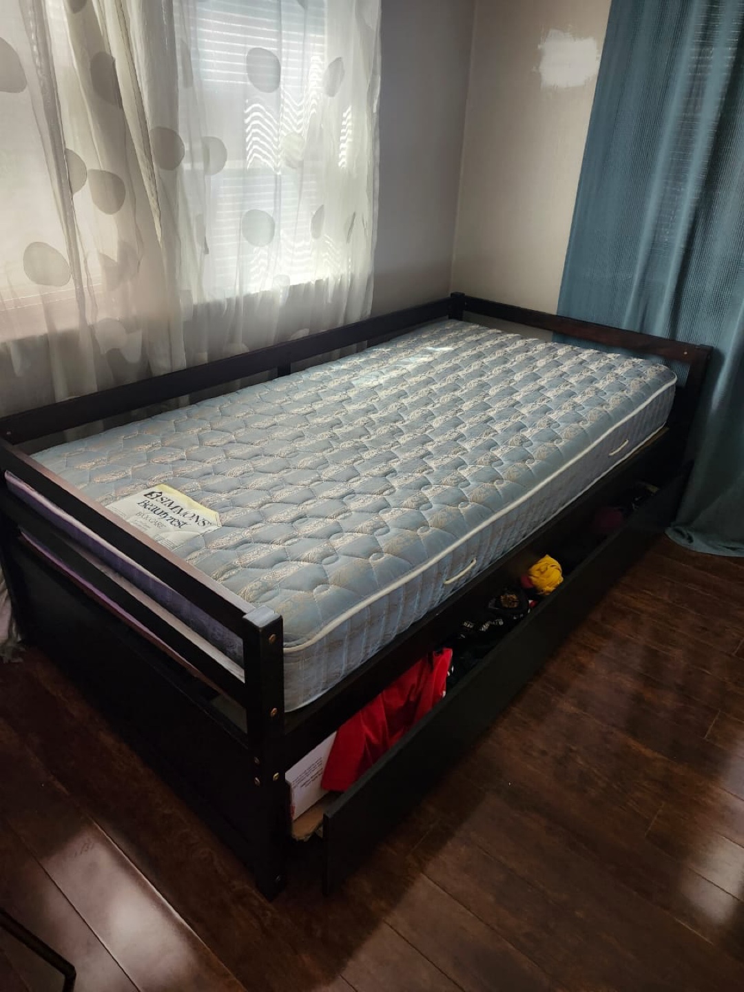 Single Bed (Not the mattress) - photo 2