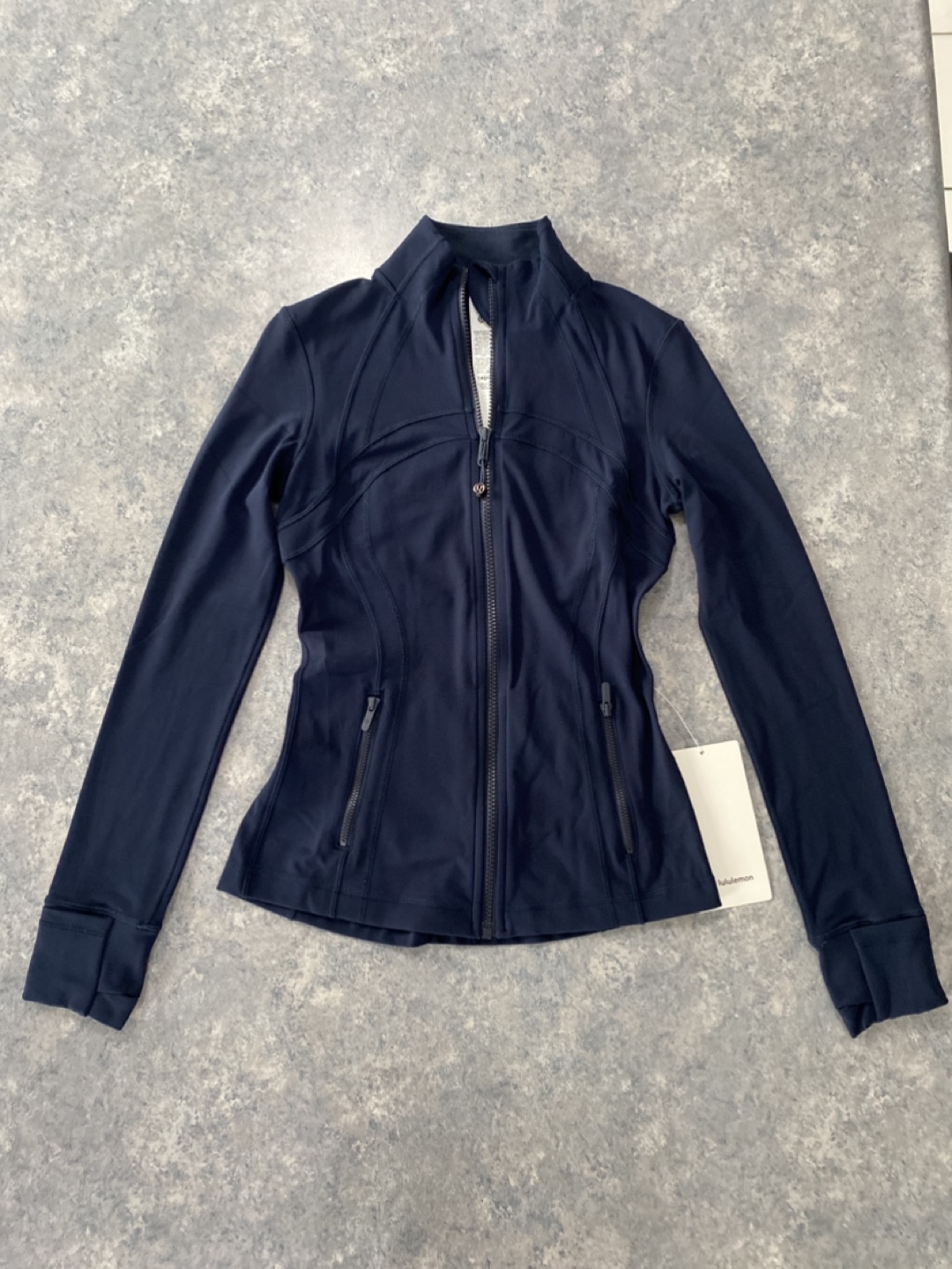 Lululemon Define Jacket size 4 NEW