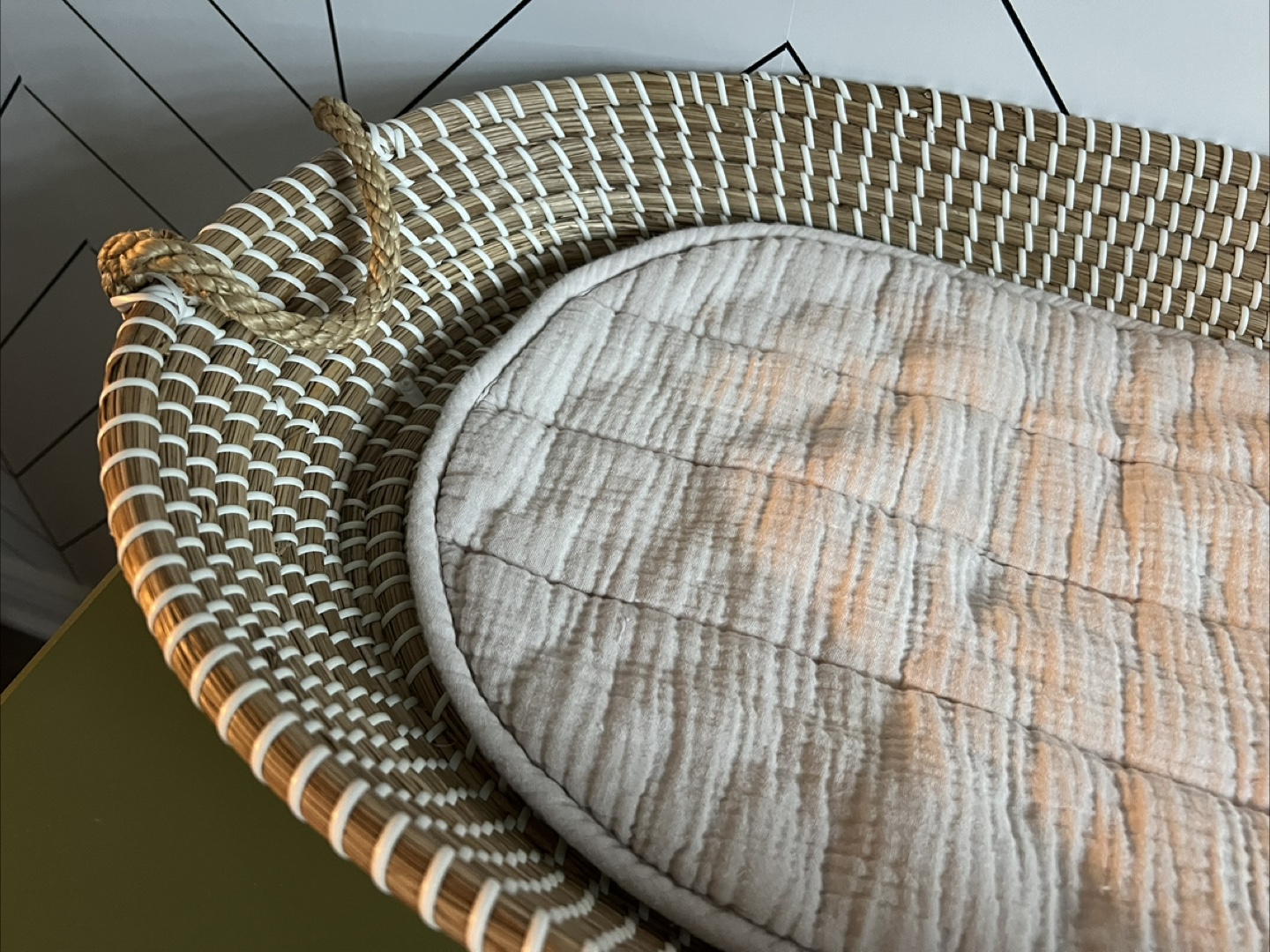 Olliella Reva Seagrass Changing Basket - photo 2